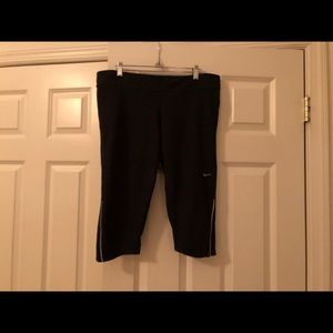 Nike Dri Fit below the knee capri...size 1X